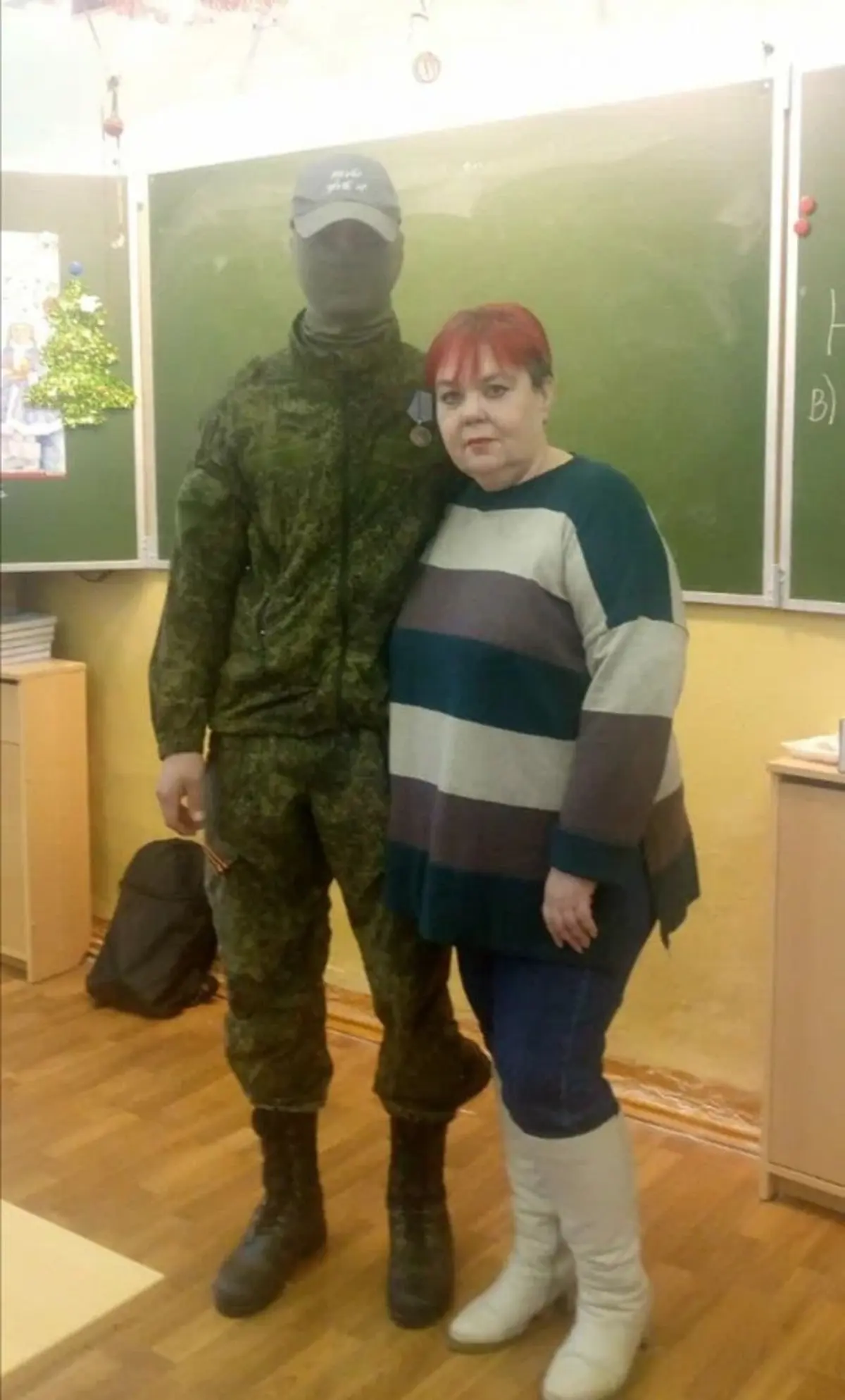 Весточка с фронта: встреча десятиклассников с участником специальной военной операции
